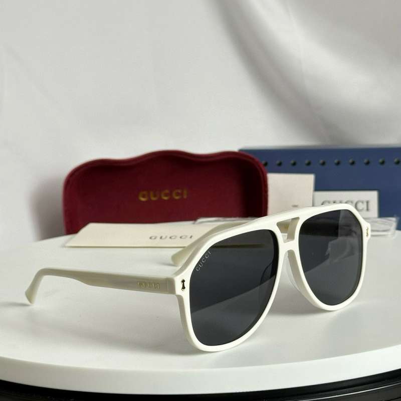 Picture of Gucci Sunglasses _SKUfw55565246fw